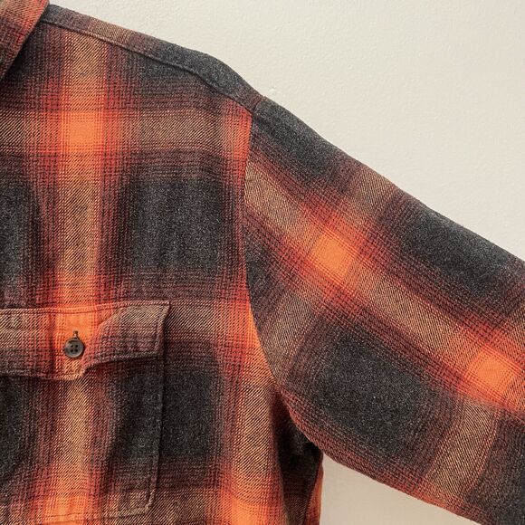 Old Navy Plaid Boyfriend Shirt Womens Evermore Swifties Flannel‎ HTF Grunge SZ L - Picture 4 of 9